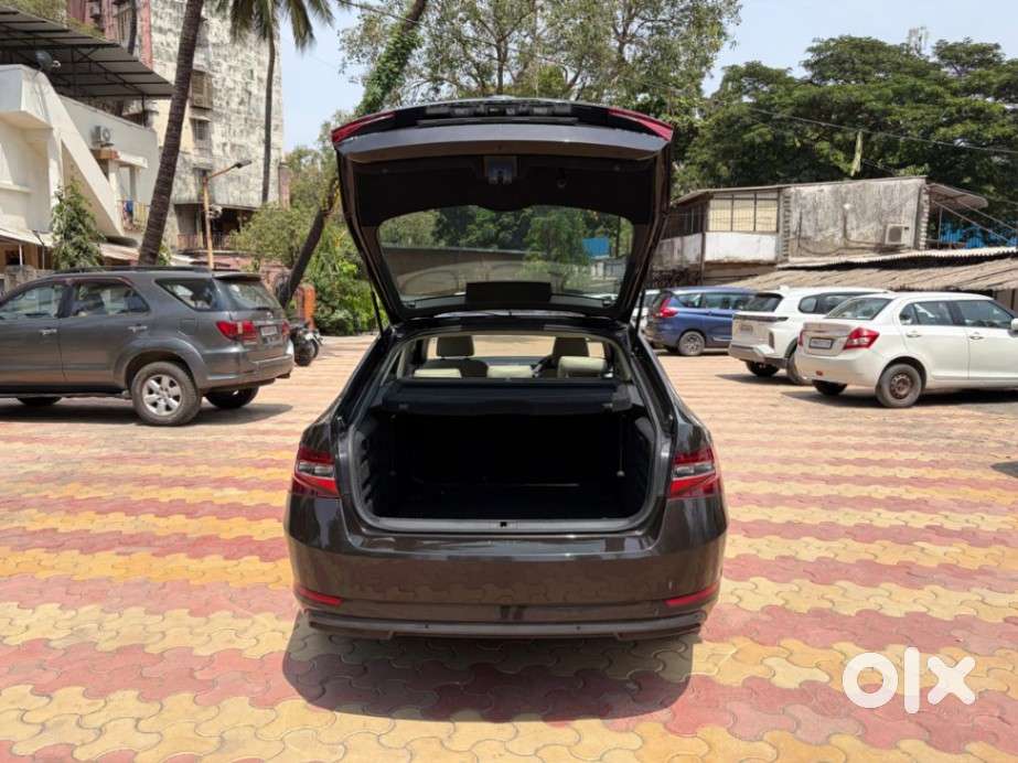 Skoda Superb Style 2.0 Tdi At, 2018, Diesel