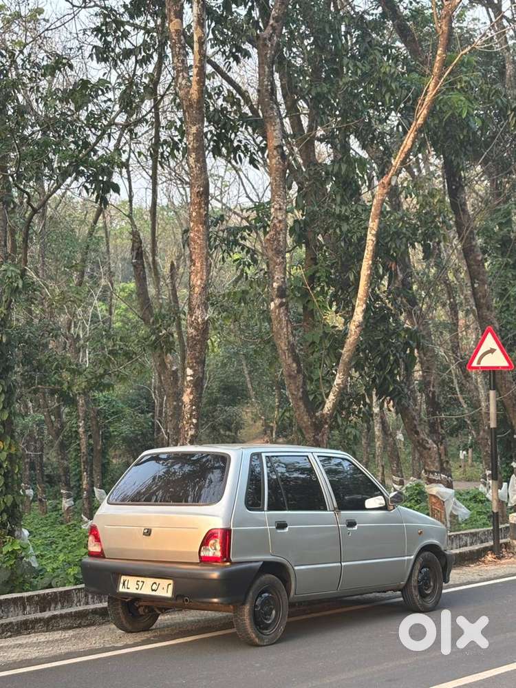 Maruti Suzuki 800 2006 Petrol Well Maintained