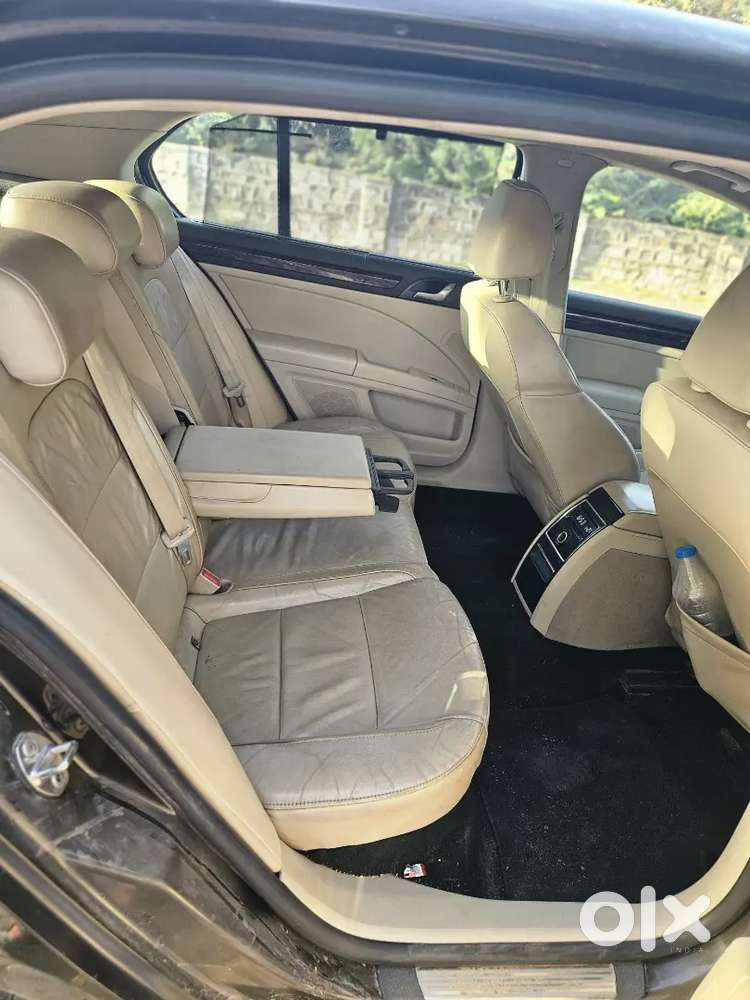 Skoda New Superb 2014 Petrol Good Condition