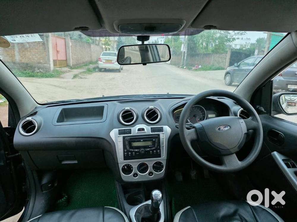 Ford Figo 2012-2015 Diesel Celebration Edition, 2012, Diesel