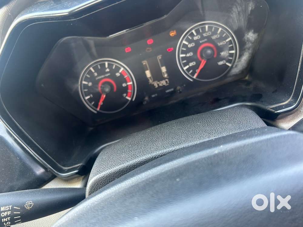 Mahindra Kuv100 Nxt 2017 Diesel Well Maintained