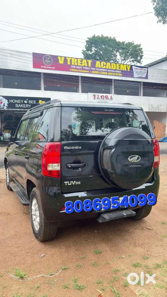 Mahindra Tuv 300 2016 Diesel Well Maintained