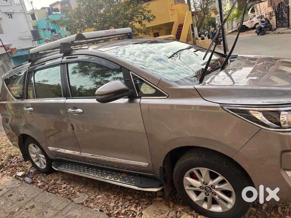 Toyota Innova Crysta 2018 Diesel 261000 Km Driven