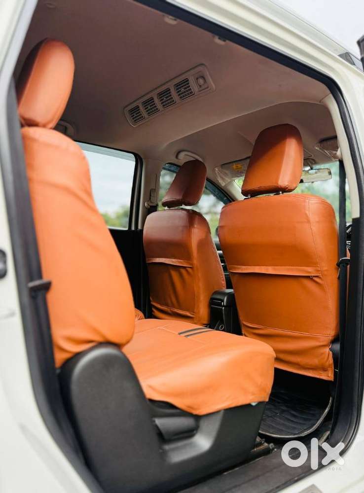 Maruti Suzuki Xl6 1.5 Zeta Mt, 2022, Petrol