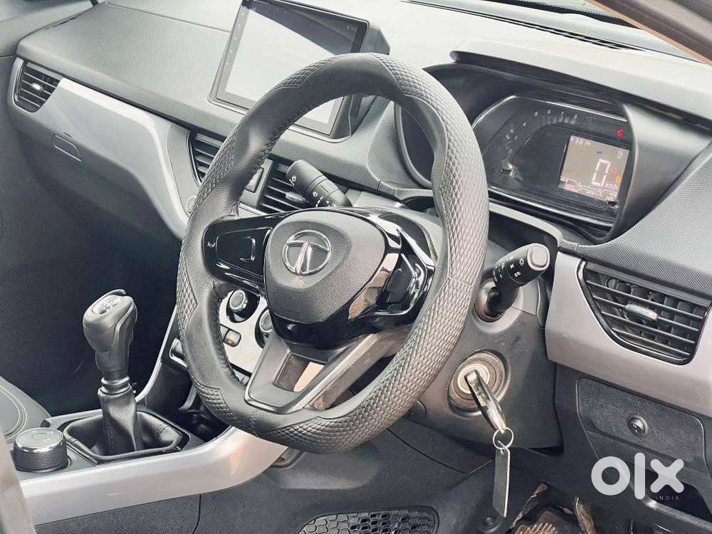 Tata Nexon 1.5 Revotorq Xm (s), 2021, Diesel