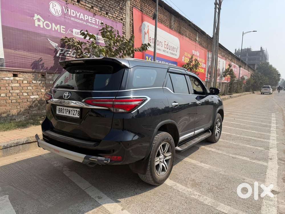 Toyota Fortuner [2021-ongoing] 2.8 2wd Diesel At, 2022, Diesel