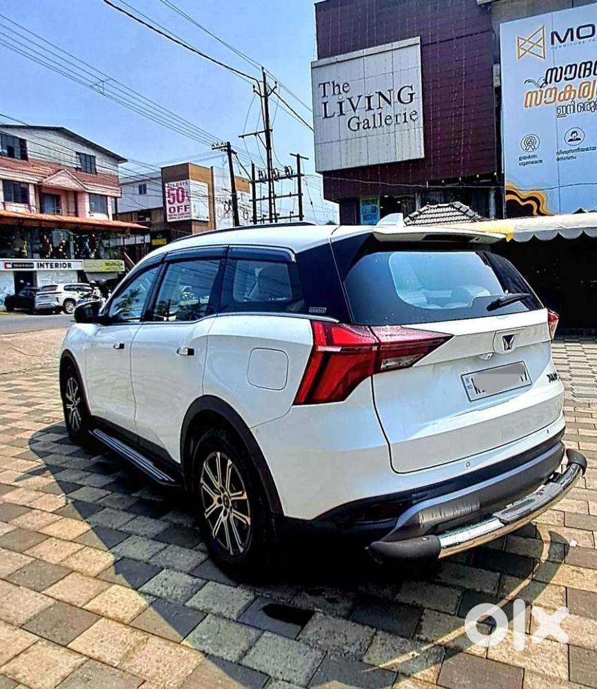 Mahindra Xuv700 2.2 Ax 7 Diesel At Luxury Pack Str, 2023, Diesel