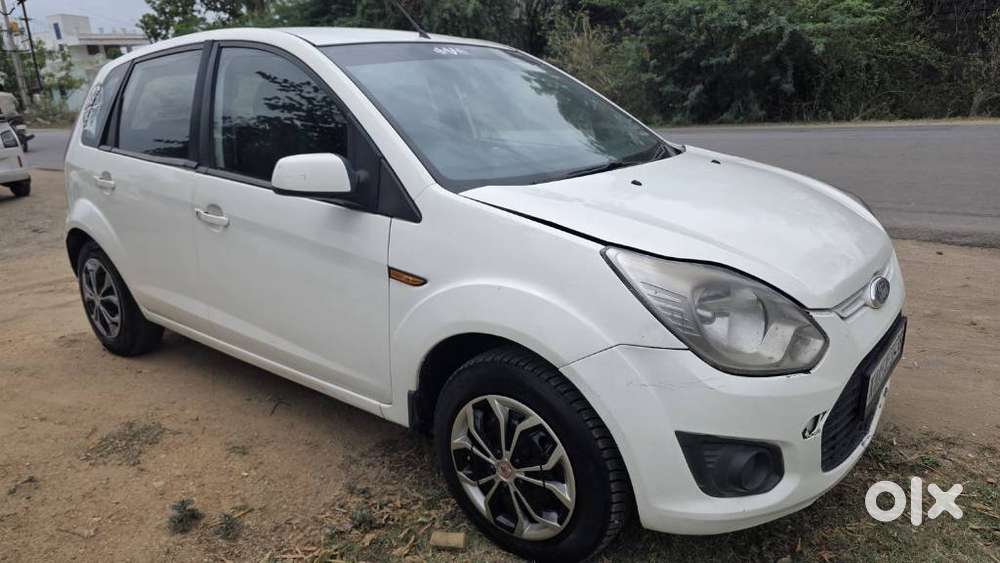 Ford Figo 1.5d Trend Mt, 2015, Diesel