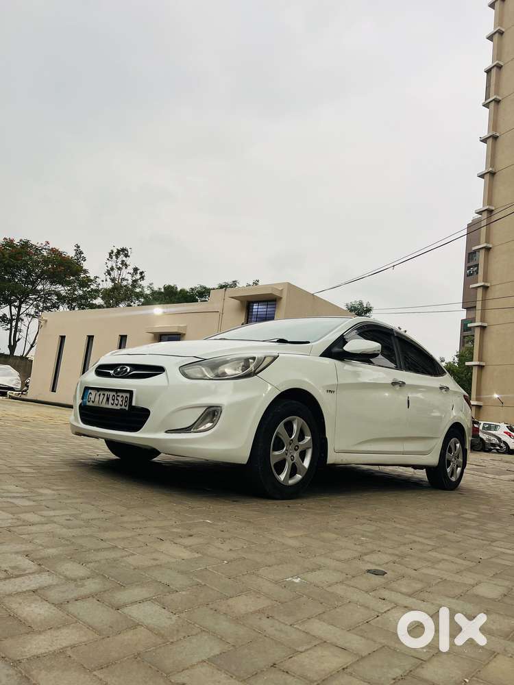 Hyundai Verna 1.6 Vtvt Sx, 2013, Cng & Hybrids