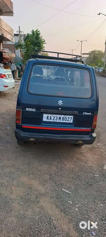 Maruti Suzuki Omni 2010