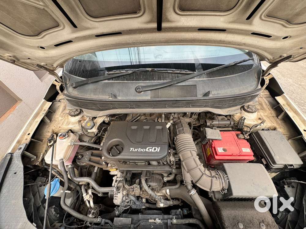 Hyundai Venue Petrol 2021