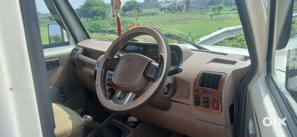 Mahindra Bolero Slx 2014 2027 जुलाई तक Insurence 1 Ownar गाड़ी में कोई