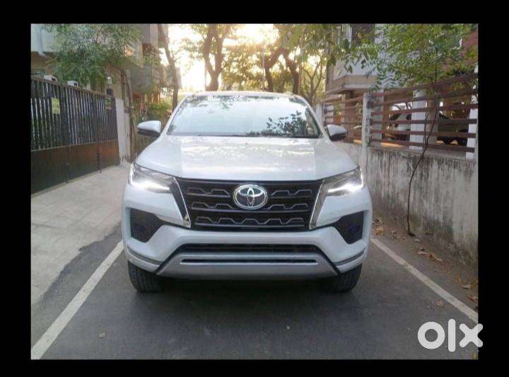 Toyota Fortuner 2023 Diesel Well Maintained