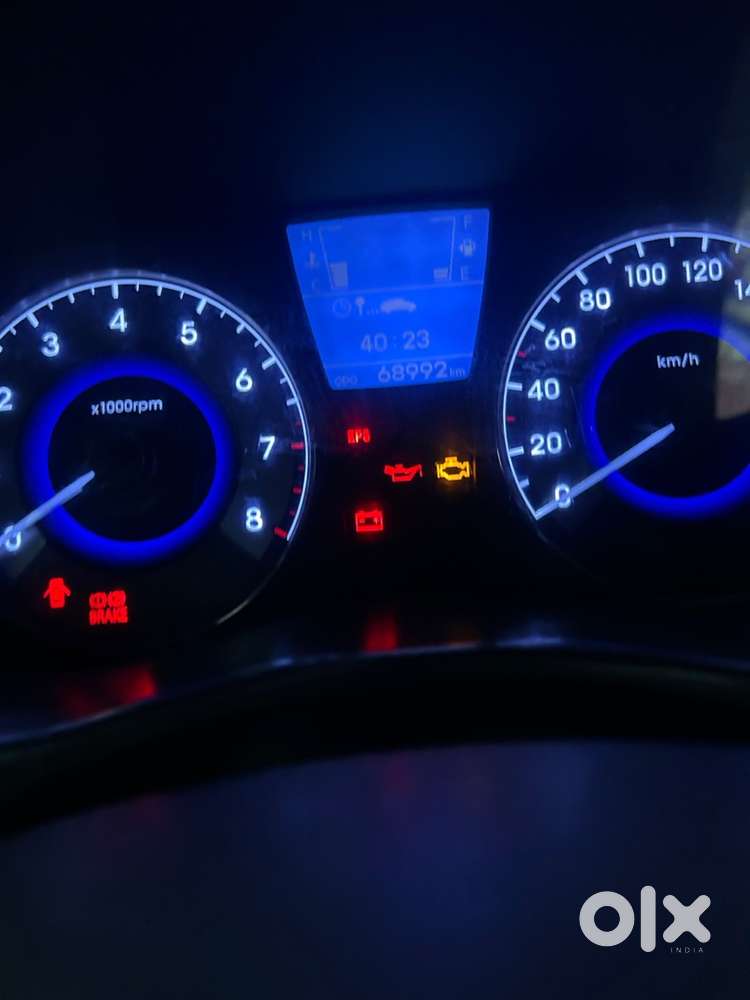 Hyundai Fluidic Verna 2012
