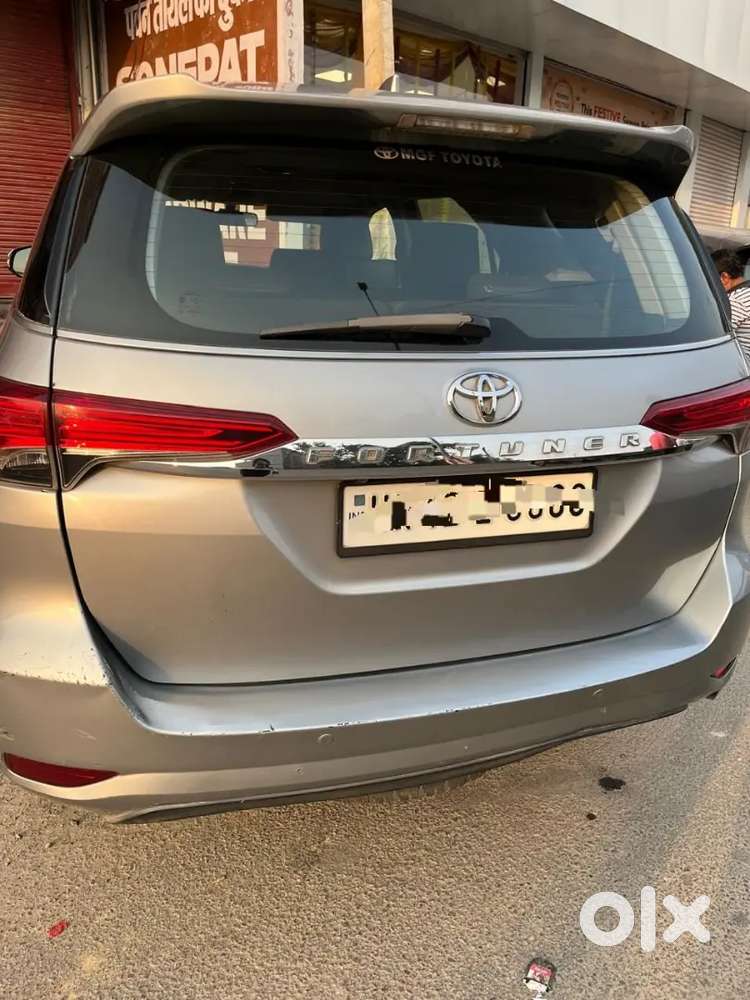 Fortuner 4×2 Automatic 2017 First Own