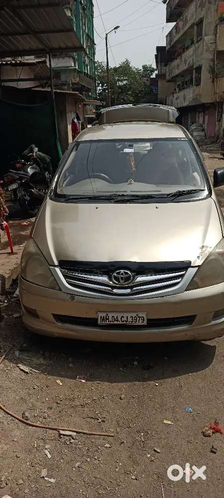 Toyota Innova 2005 Diesel 200000 Km Driven