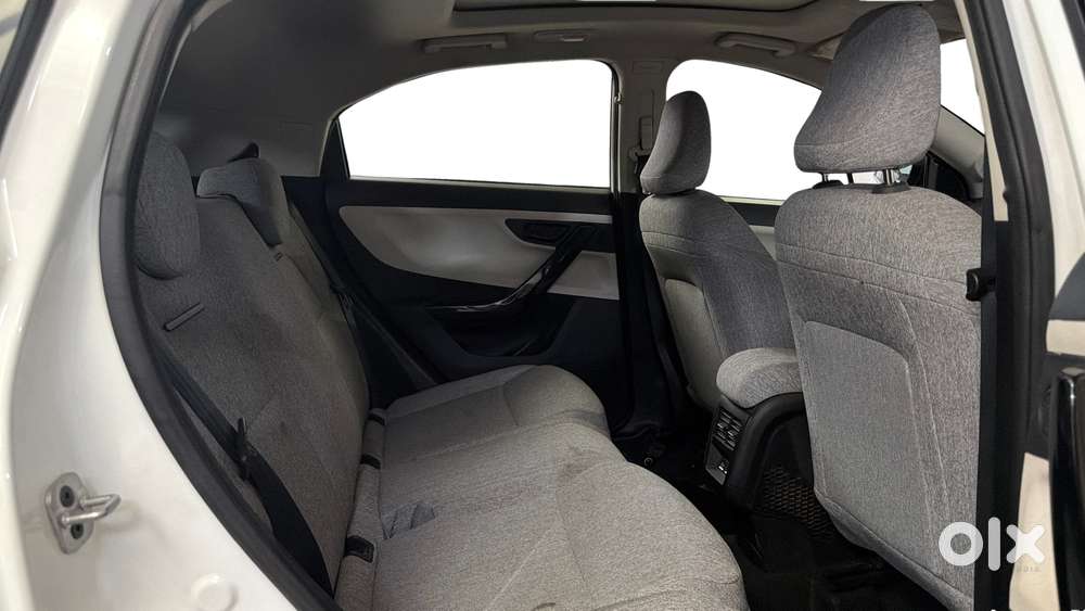 Tata Curvv Pure Plus S 1.2 Revotron Petrol 7dca, 2025, Petrol