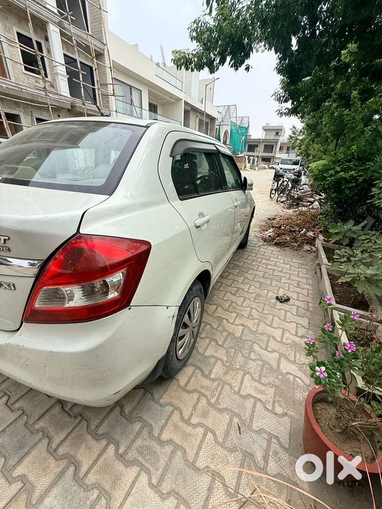 Maruti Suzuki Swift Dzire 2015 Petrol