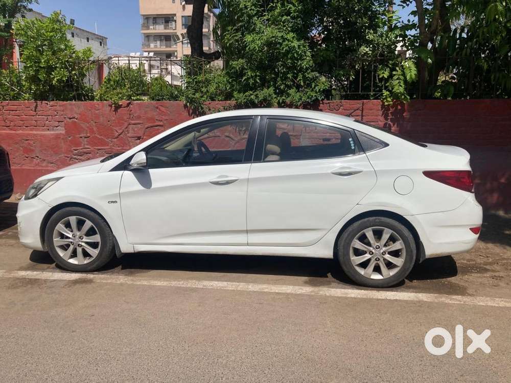 Hyundai Verna 2012 Diesel Well Maintained