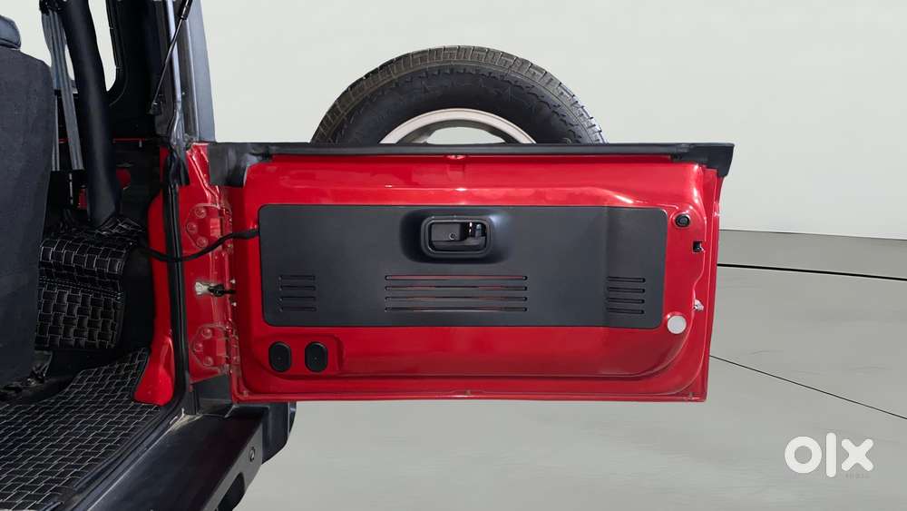 Mahindra Thar Lx P At 4wd 4s Ht, 2023, Petrol