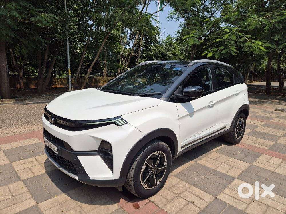 Tata Nexon 1.5 Revotorq Xza Plus Dualtone, 2024, Petrol