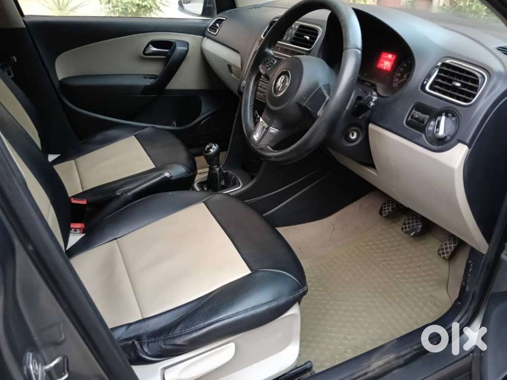 Volkswagen Polo 2009-2013 Petrol Highline 1.2l, 2012, Cng & Hybrids