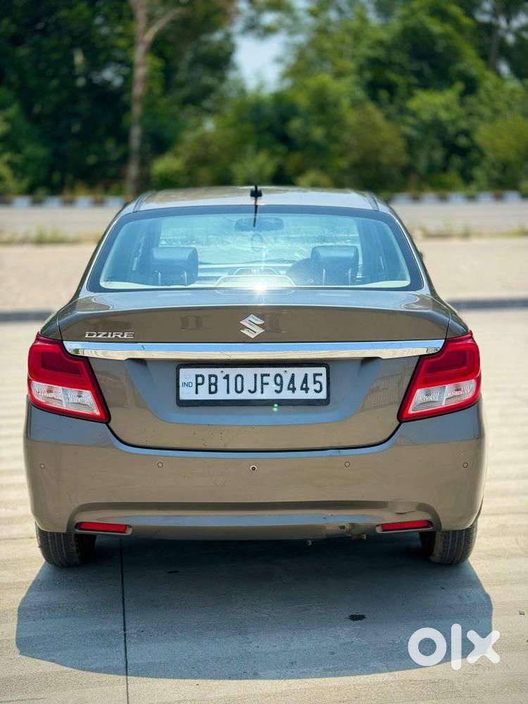 Maruti Suzuki Dzire 1.2 Vxi, 2023, Petrol
