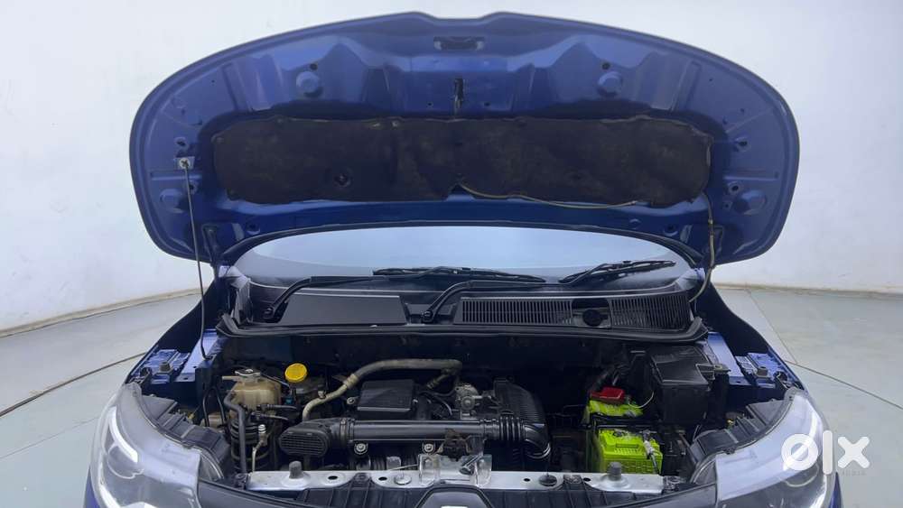 Renault Triber Rxz Easy-r Amt, 2020, Petrol