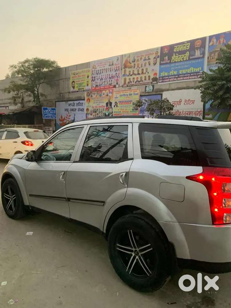 Mahindra Xuv 500 W8 2012