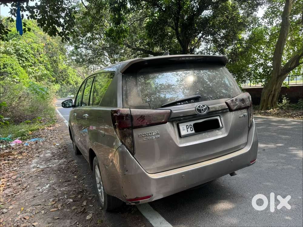 Toyota Innova Crysta 2019 Diesel Well Maintained