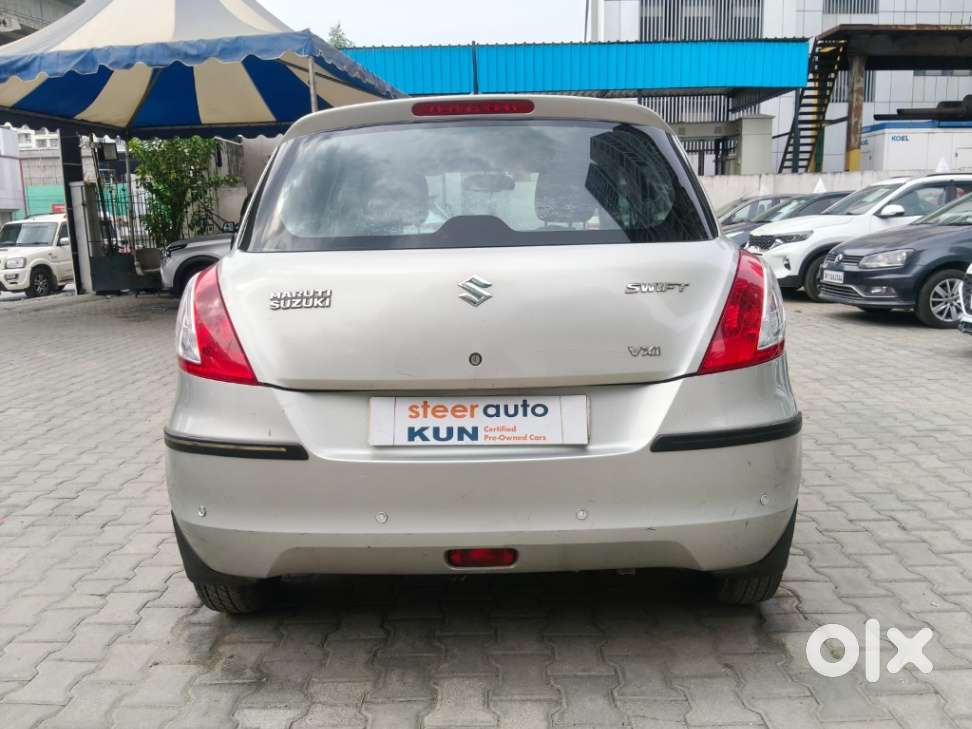Maruti Suzuki Swift Vxi, 2012, Petrol