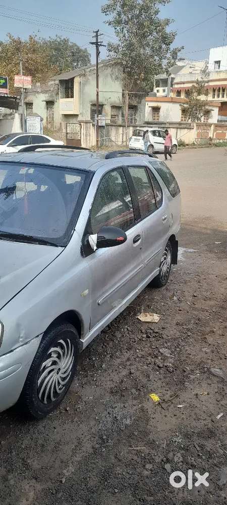 Arjunt Sell Old Luxurious Car Moving Out Sell Strong Tata