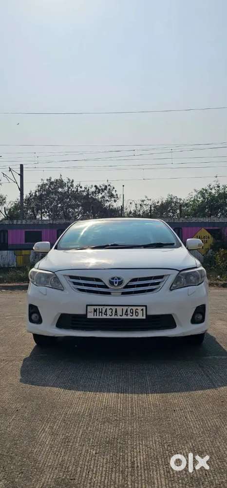 Corolla Altis [2011], Petrol