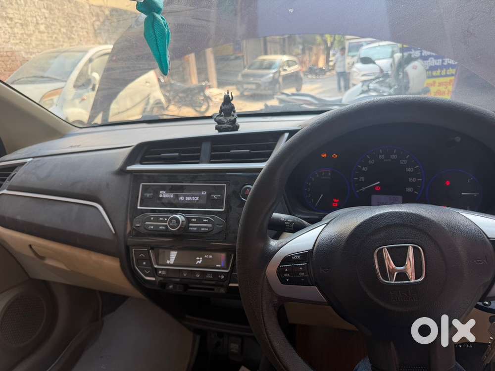Honda Amaze Petrol 2017