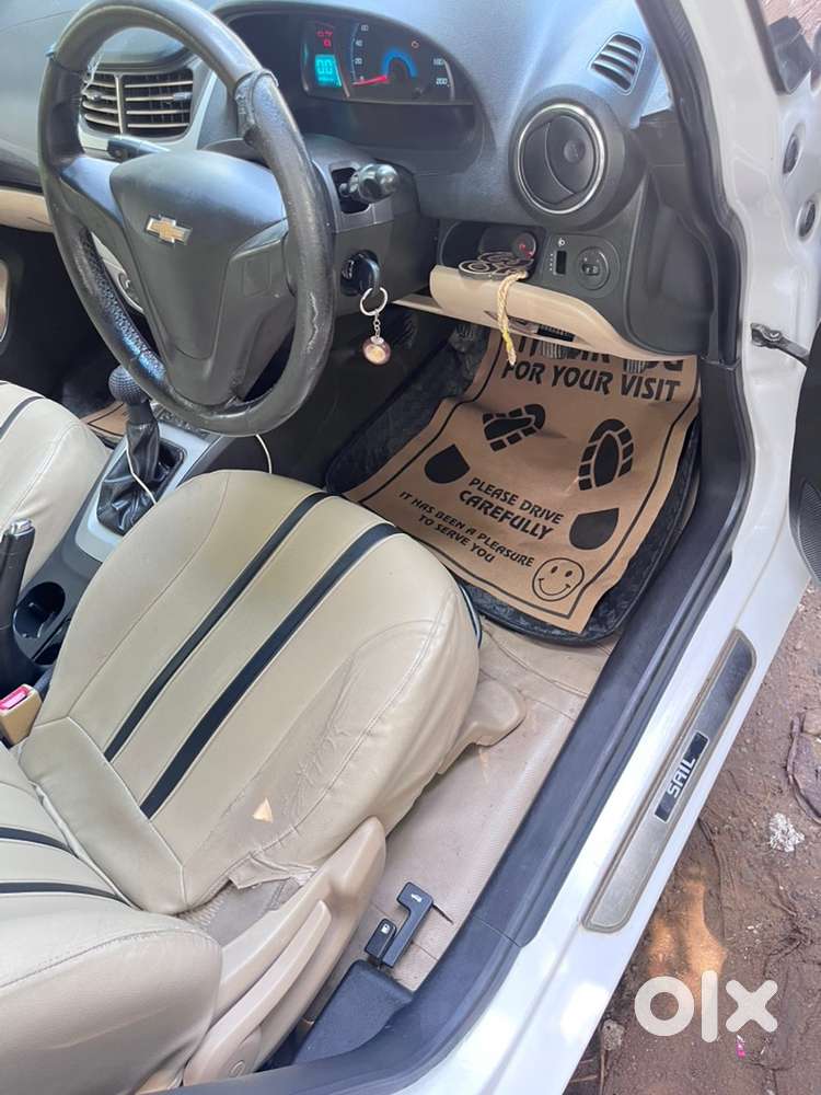 Want To Sell 2015 Model Sail Hatchback