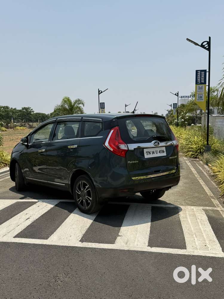 Mahindra Marazzo M6, 2019, Diesel