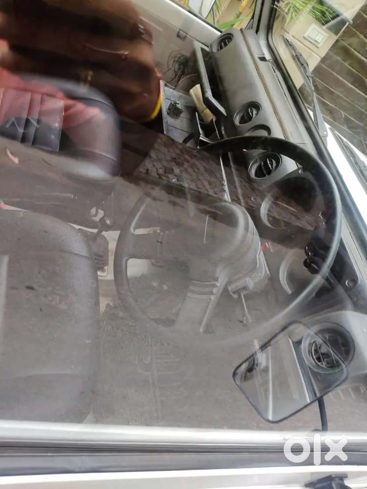 Maruti Suzuki Gypsy 2013