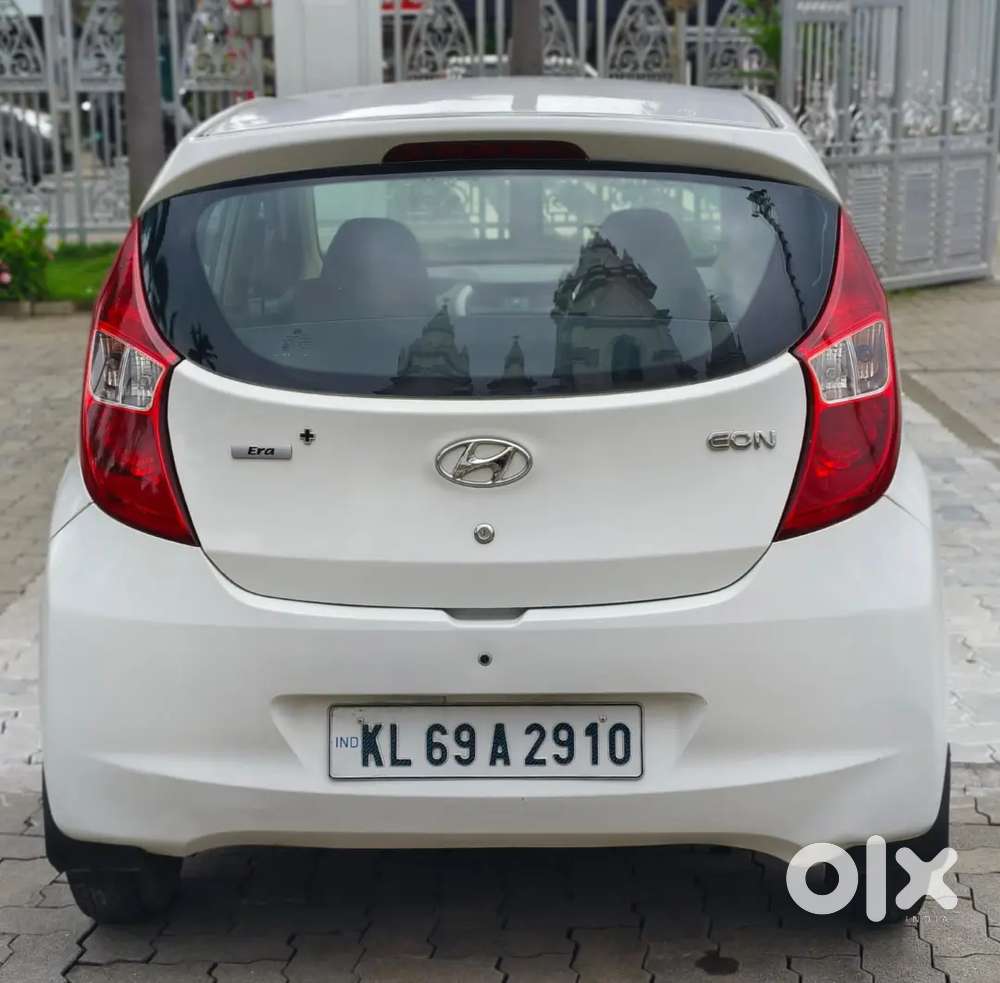 2016 Eon Era+ Petrol Manual