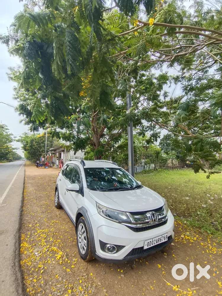 Honda Brv 7 Seater Car