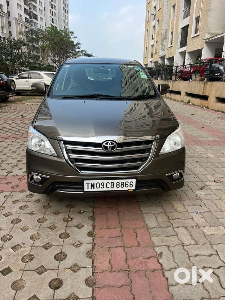 Toyota Innova Diesel 2015