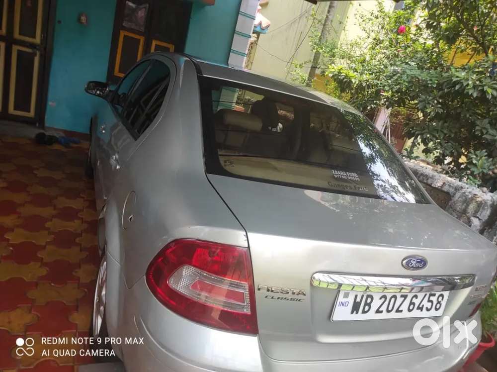 Ford Fiesta Well Maintained Difence Personal 65000km Driven Only