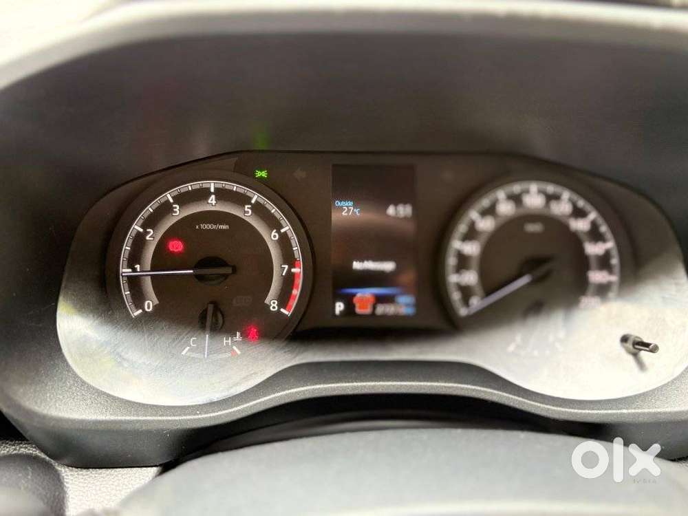 Toyota Innova Hycross 2.0 Gx 8 Str, 2024, Petrol