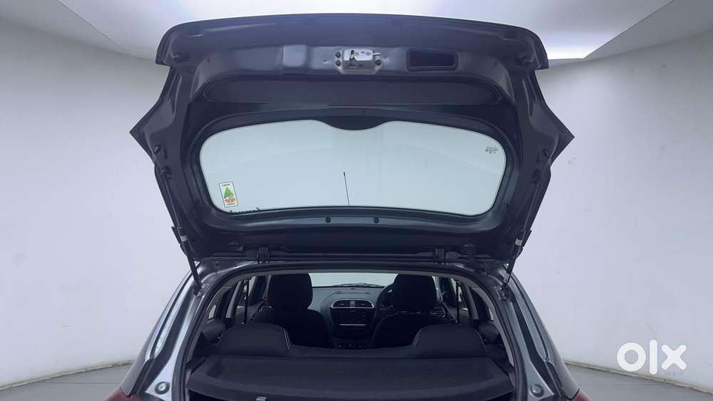 Tata Tiago 1.05 Revotorq Xt, 2023, Petrol