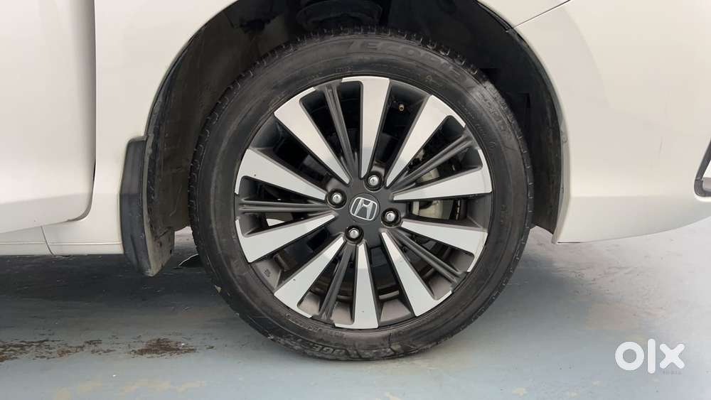 Honda City 1.5 Zx I-vtec Mt, 2023, Petrol