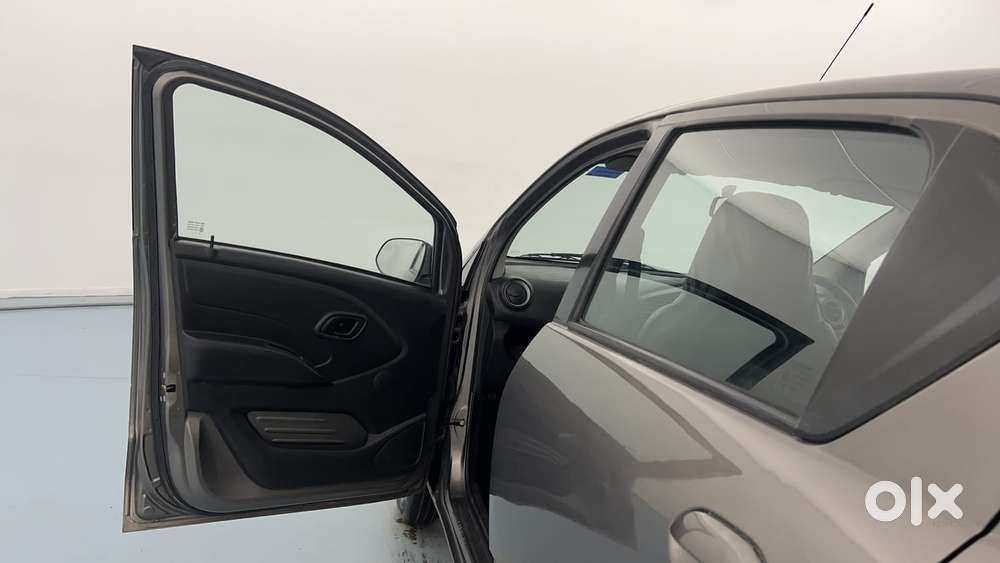 Datsun Redigo T Option, 2017, Petrol