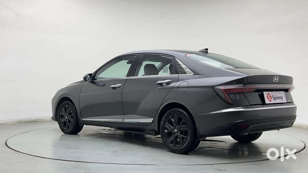 Hyundai Verna 1.5 Sx (o) Turbo Petrol Mt, 2023, Petrol