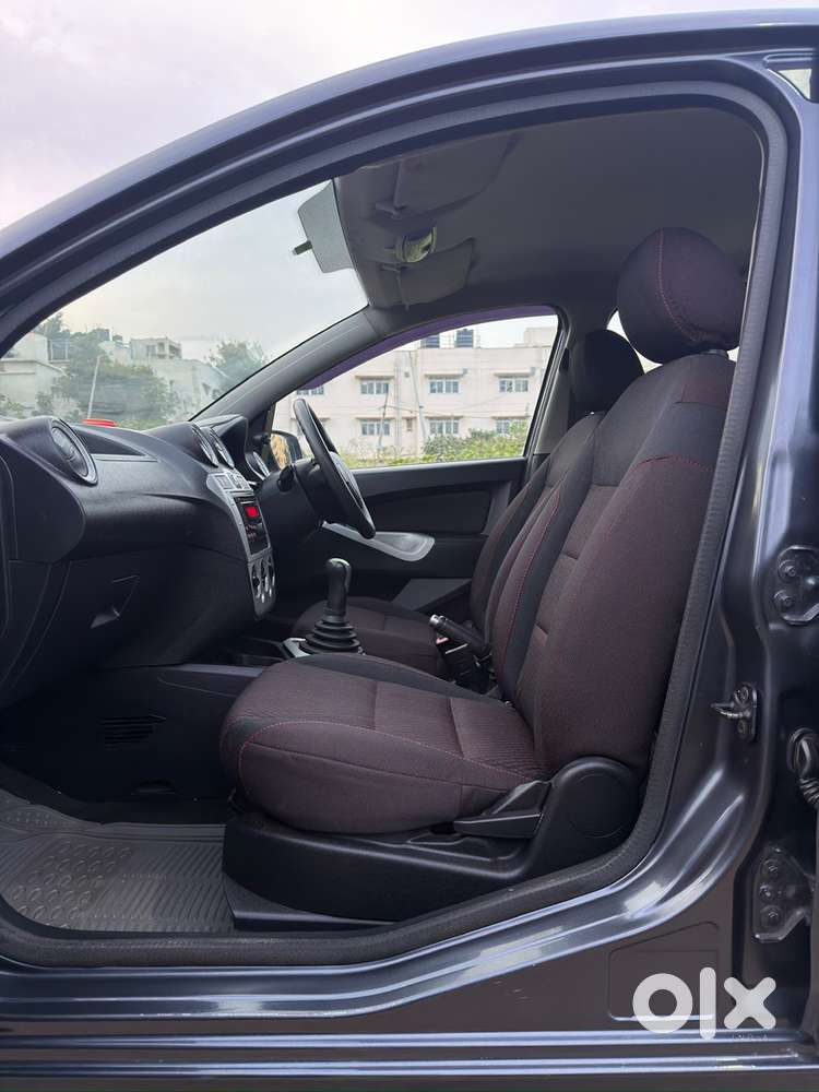 Ford Figo Petrol 2011
