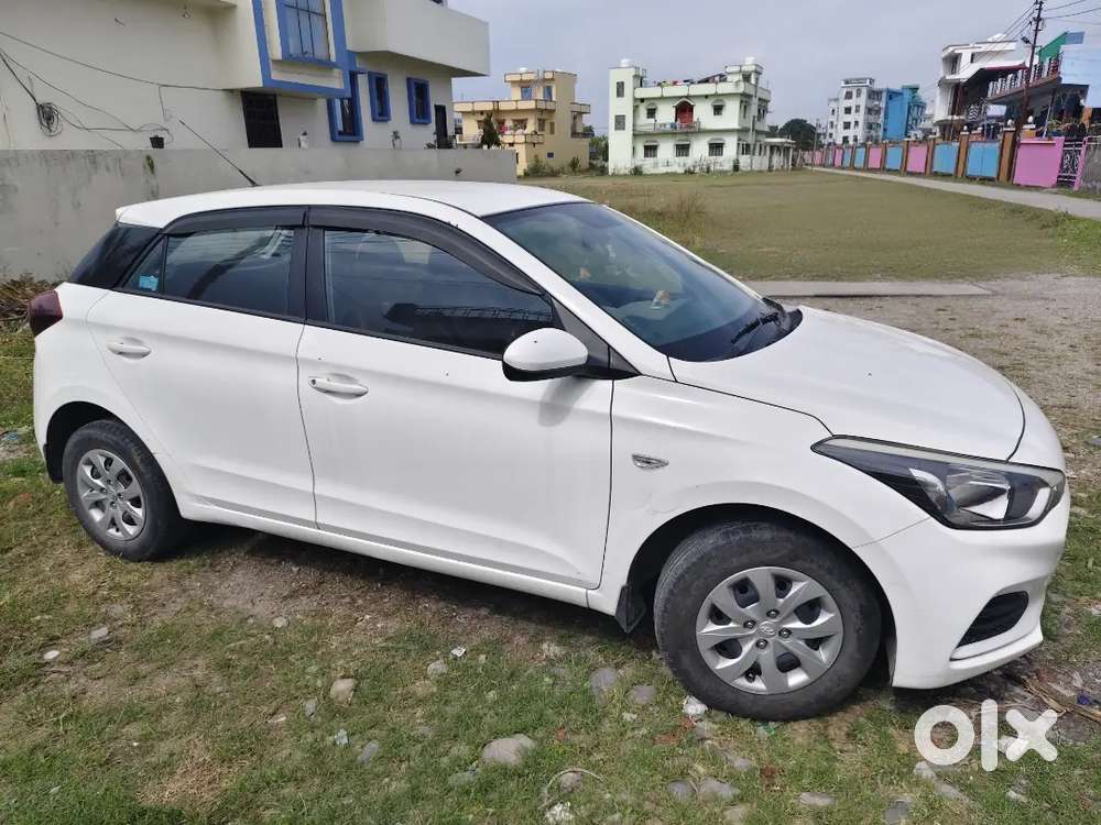 Single Handedly, Driven Neat Nd Clean Car