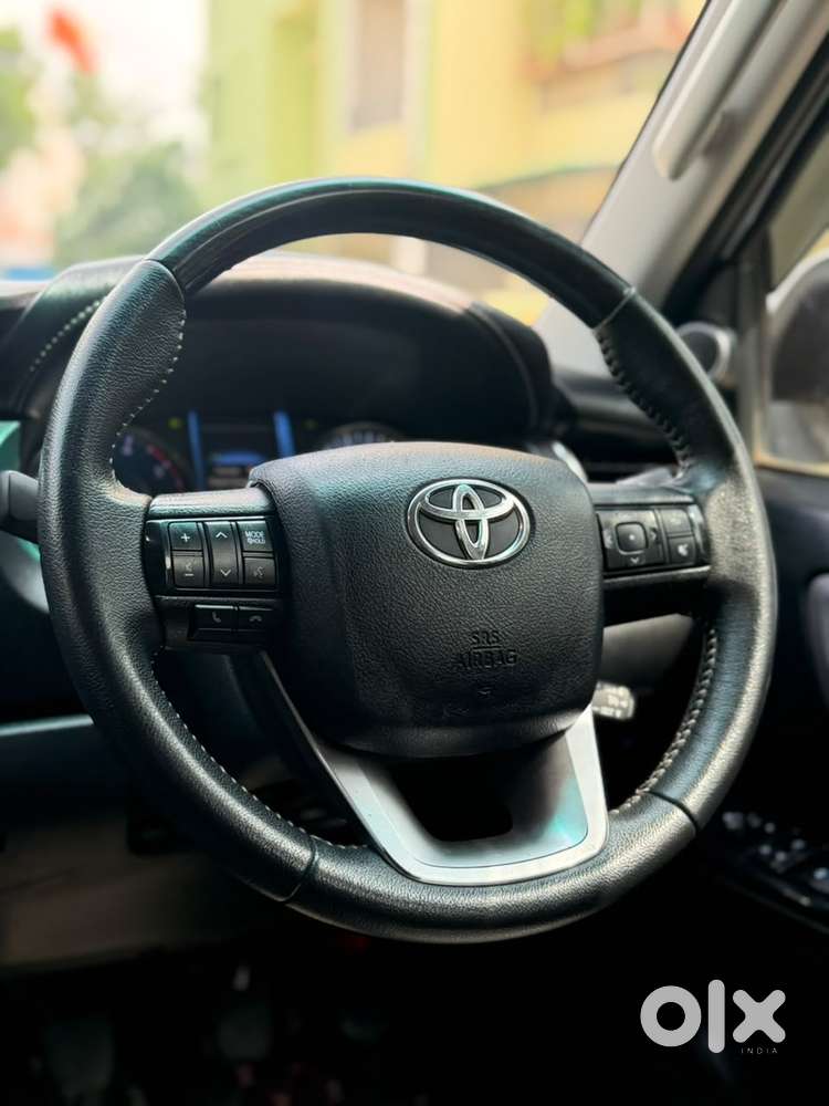 Toyota Fortuner 4x2 Mt 2.8 Diesel, 2023, Diesel