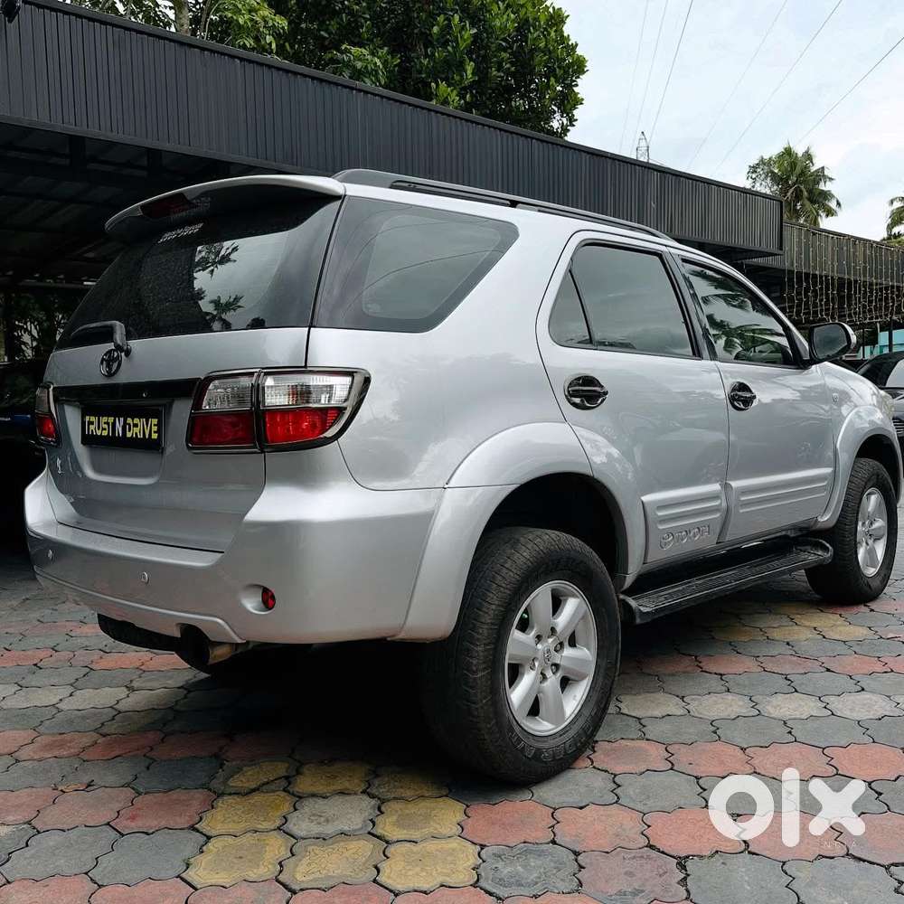 Toyota Fortuner 3.0 4x4 Manual, 2010, Diesel